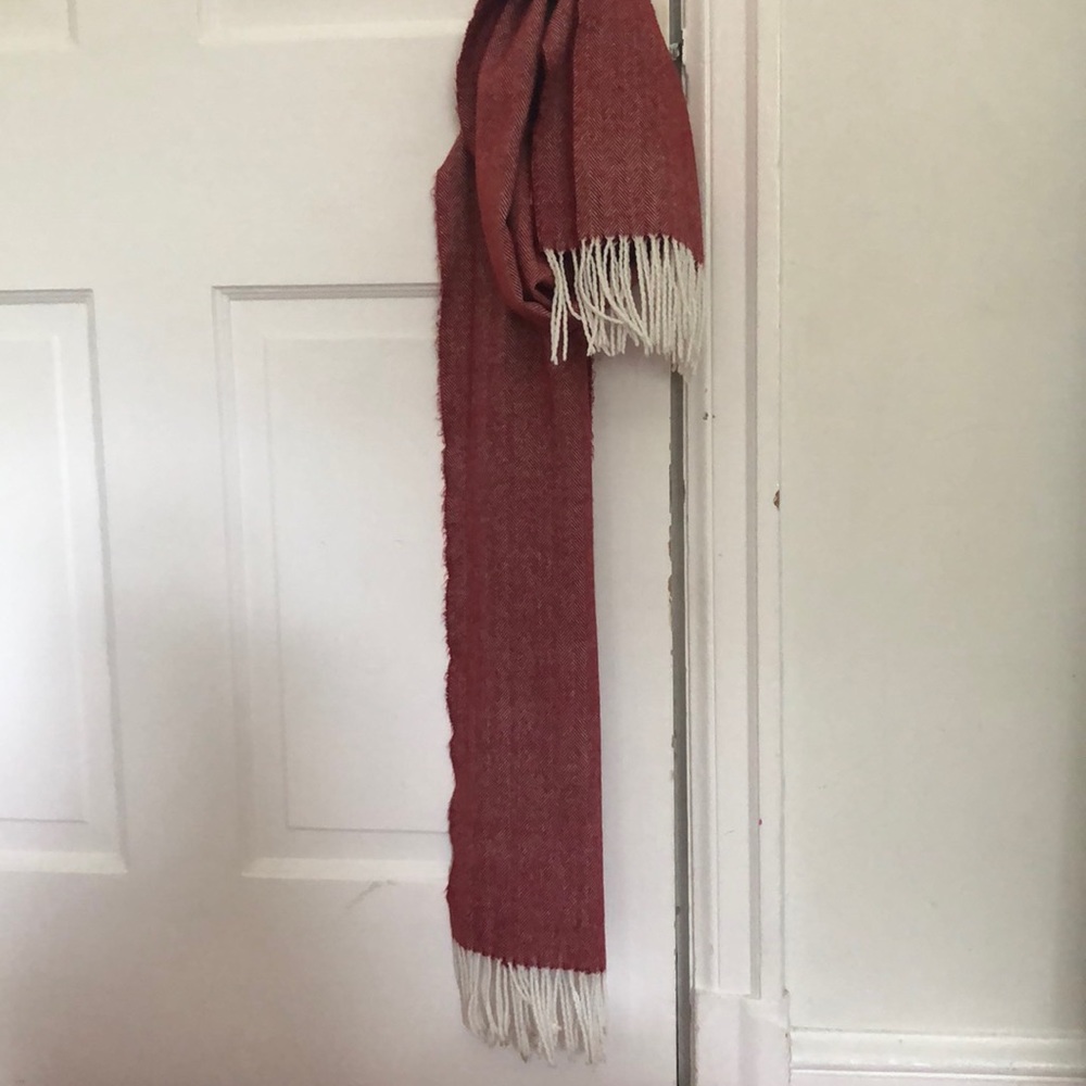 Scarf - Picture 2 of 3